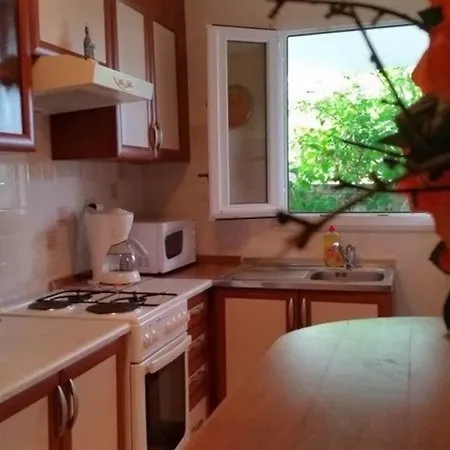 Guest House Amalija Apartment